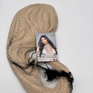 KALYSS Wig 22" Blonde Synthetic Hair Lightweight Long Wavy Women New w/ Tags